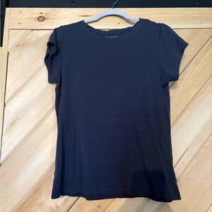 Tahari Women's Dark Gray Short Sleeve Tee